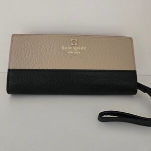 Kate Spade Southport Ave. Stacy Leather Wallet | Beige & Black Wristlet